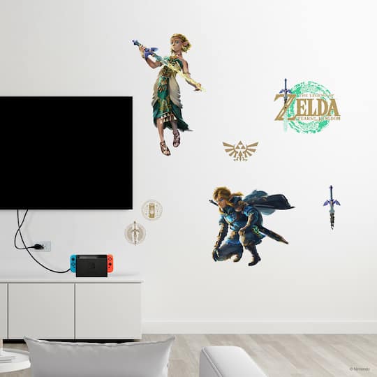 RoomMates The Legend of Zelda: Tears of the Kingdom Zelda & Link Wall Decals